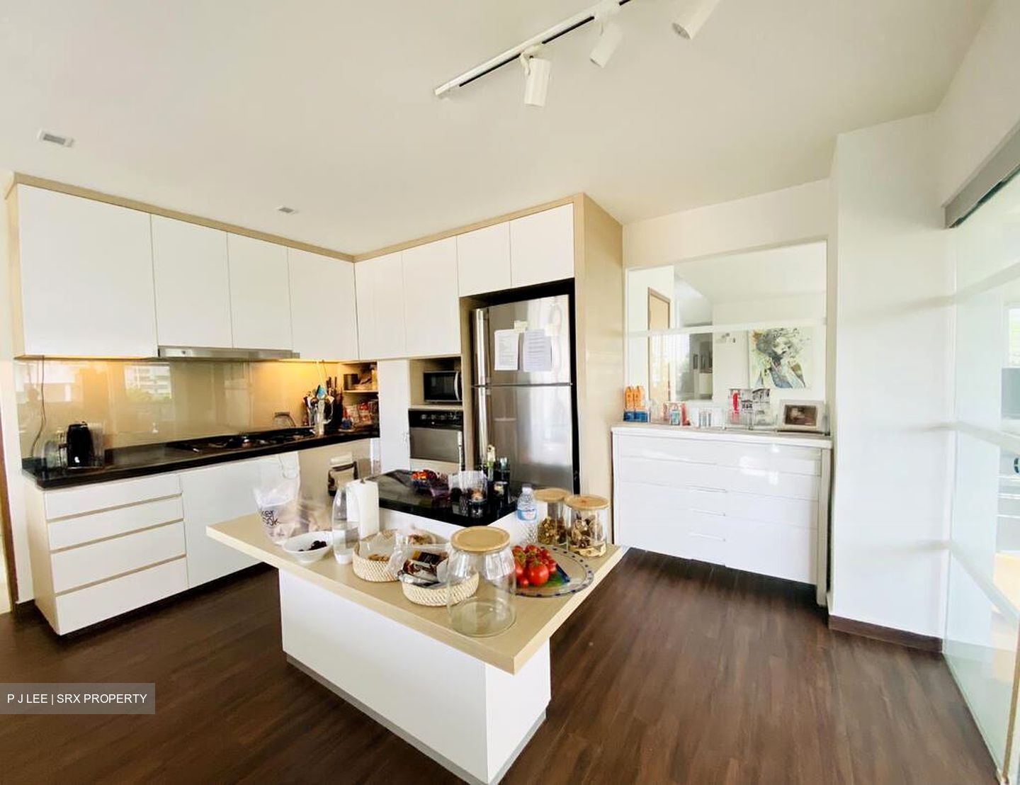 Leonie Towers (D9), Apartment #512405841
